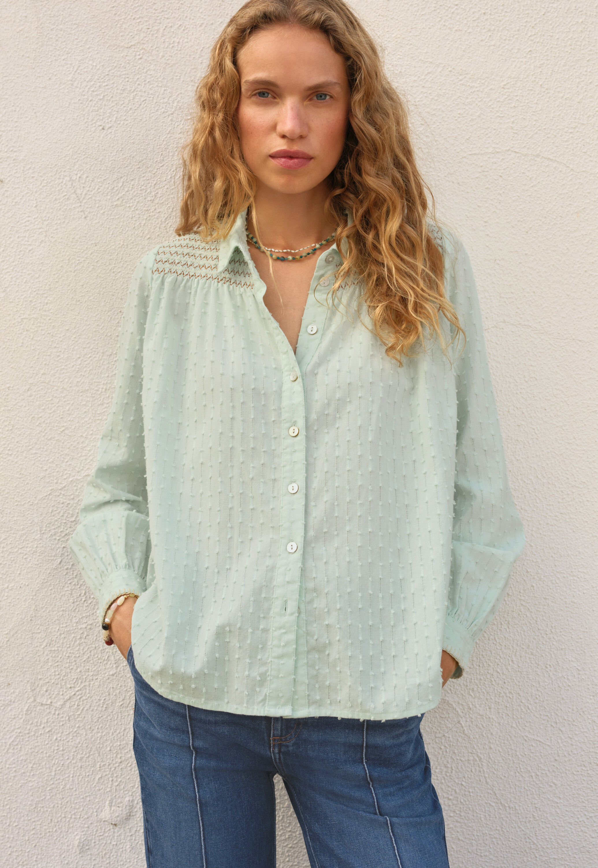 Bestickte Bluse