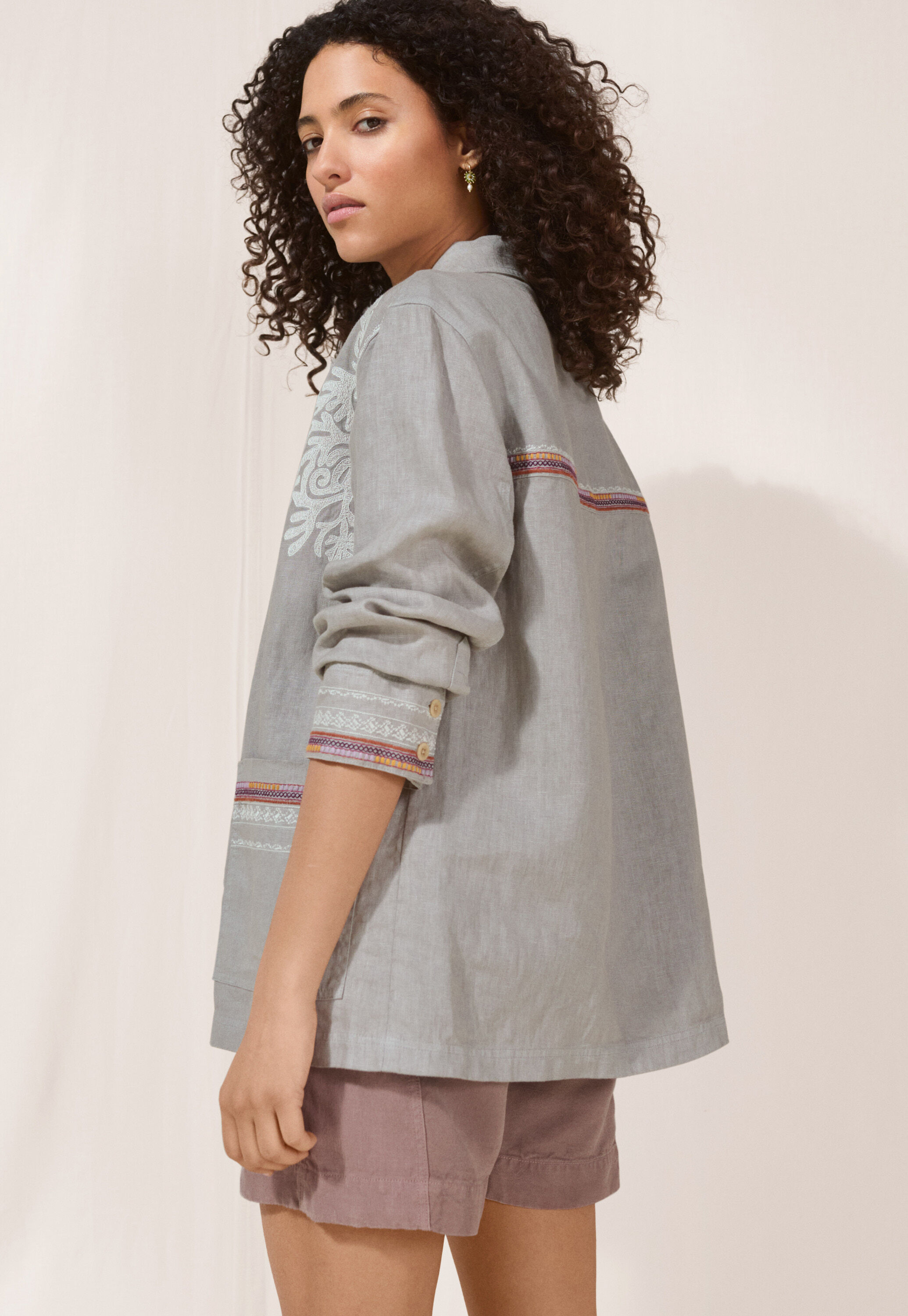 Bestickte Jacke