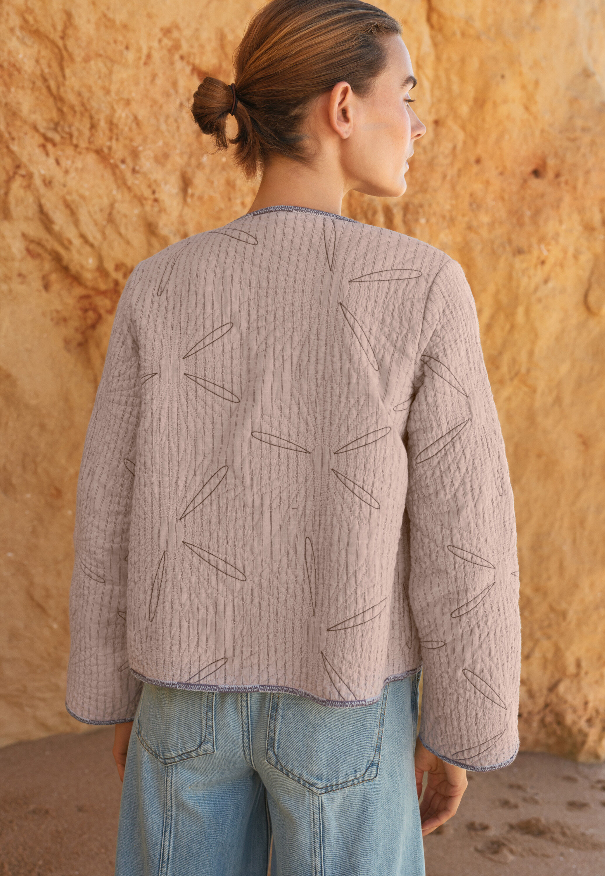 Steppjacke mit G&auml;nsebl&uuml;mchen