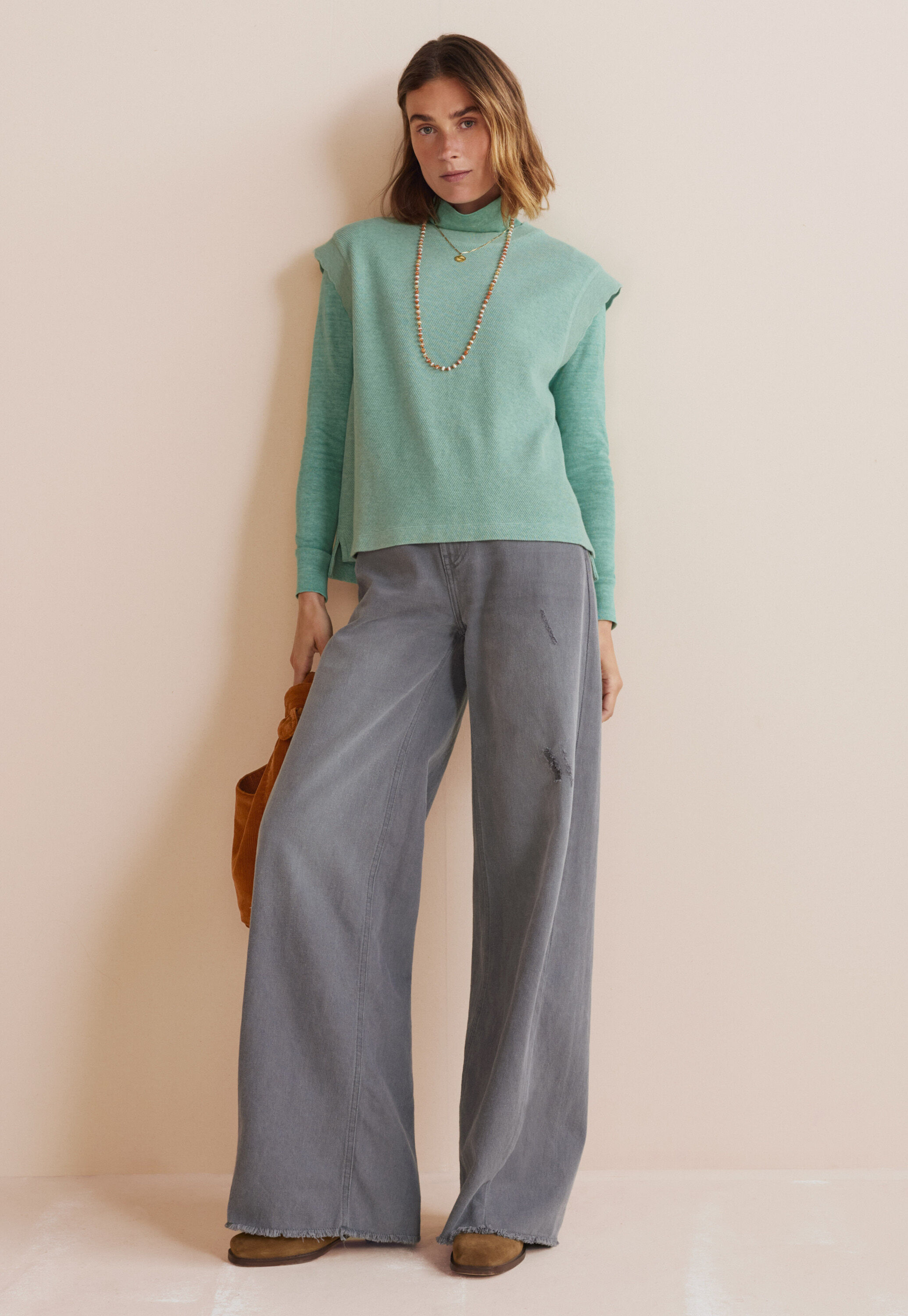 Mittelhoch taillierte Jeans mit weitem Bein, Dunkles Grau, large