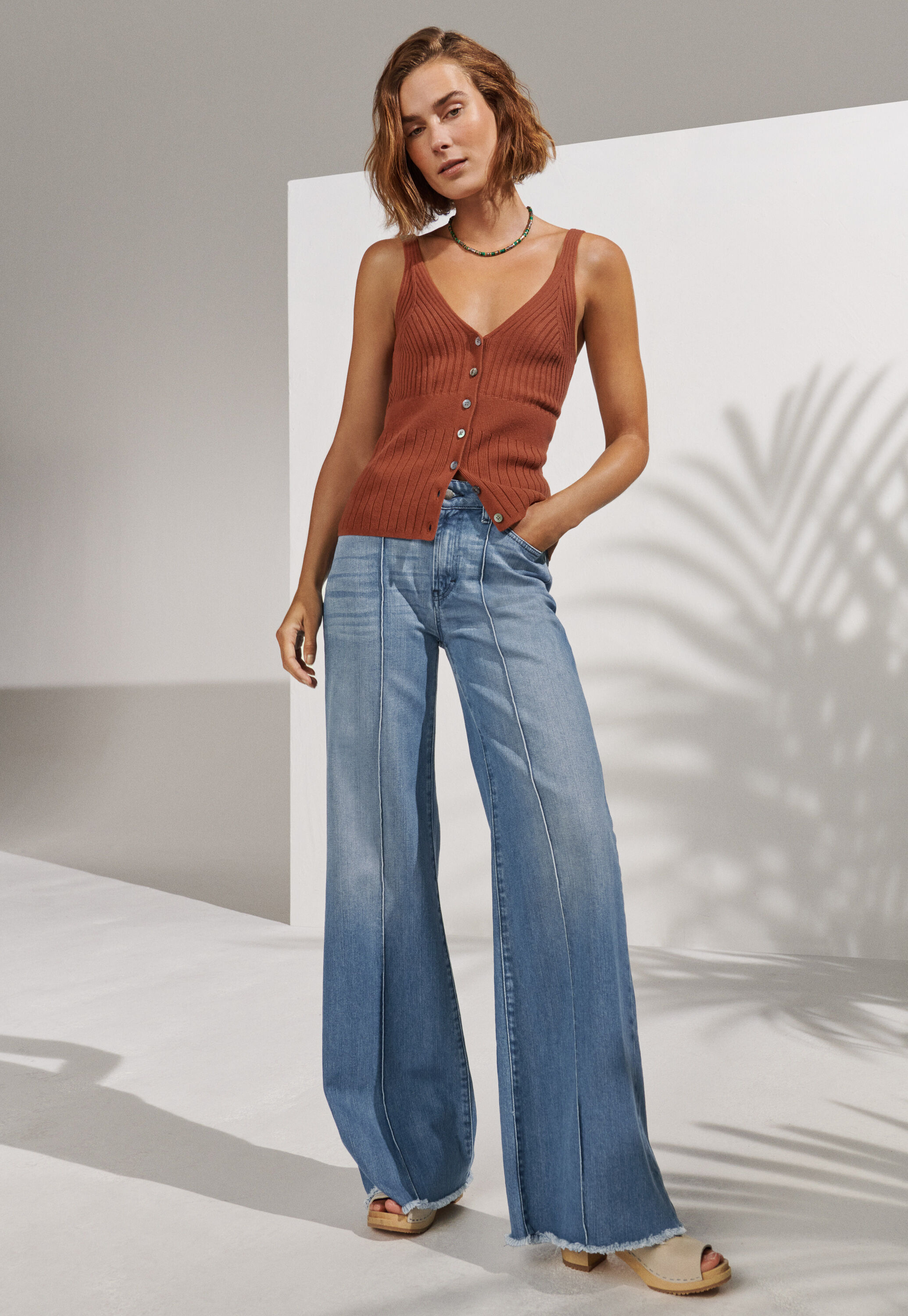 Ausgestellte Jeans