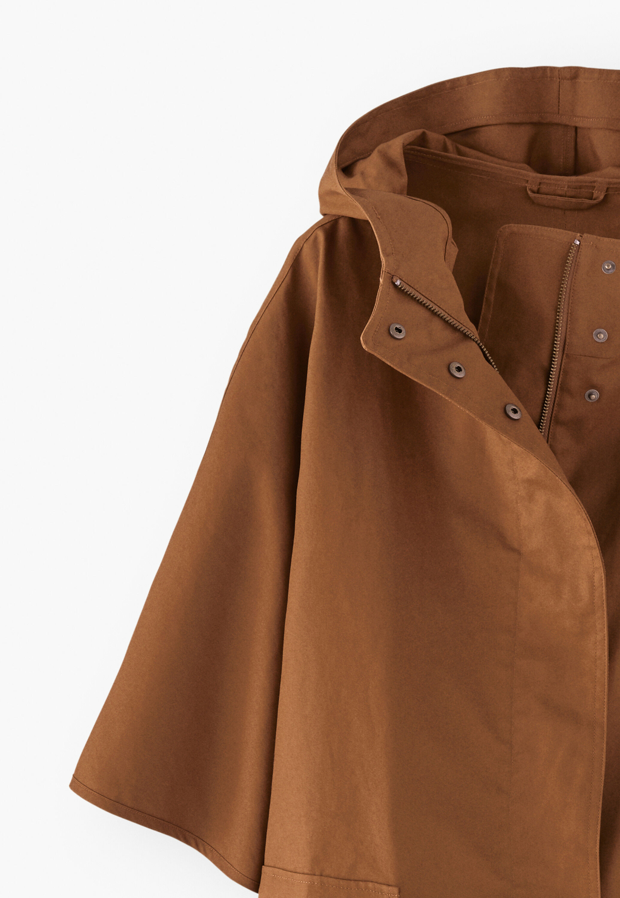 Cape, Toffee, large