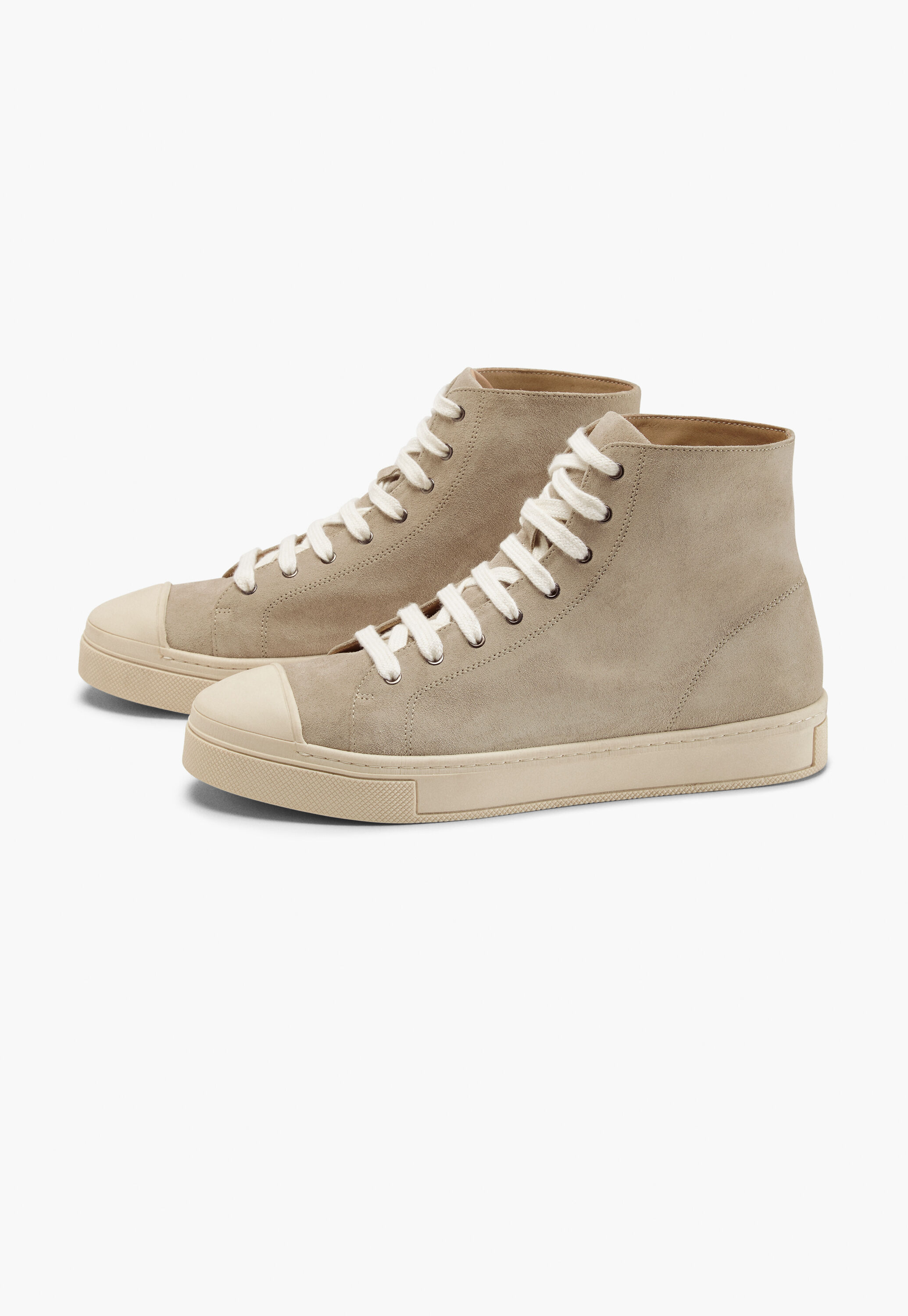 Hohe Sneaker