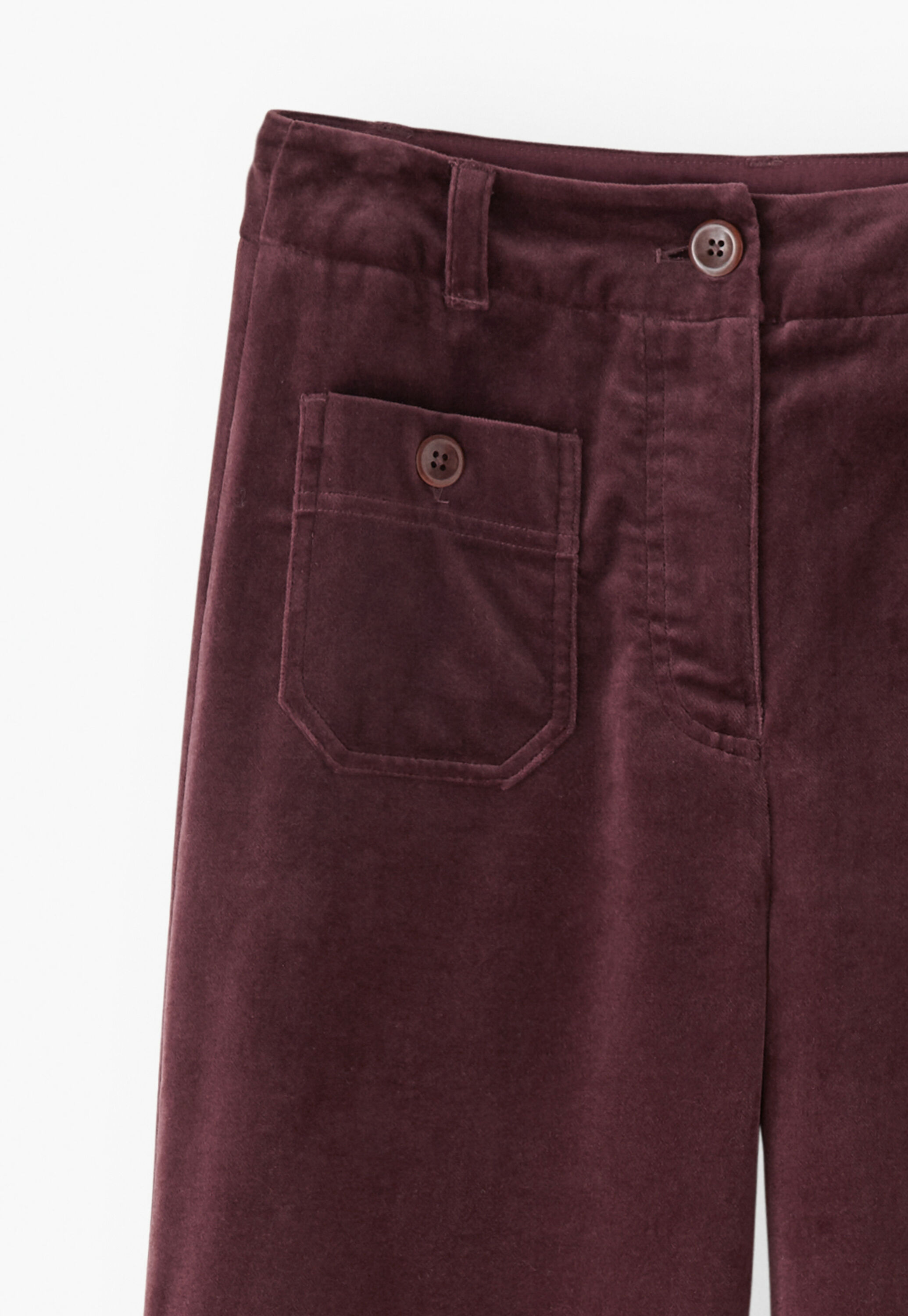 Samthose mit weitem Bein