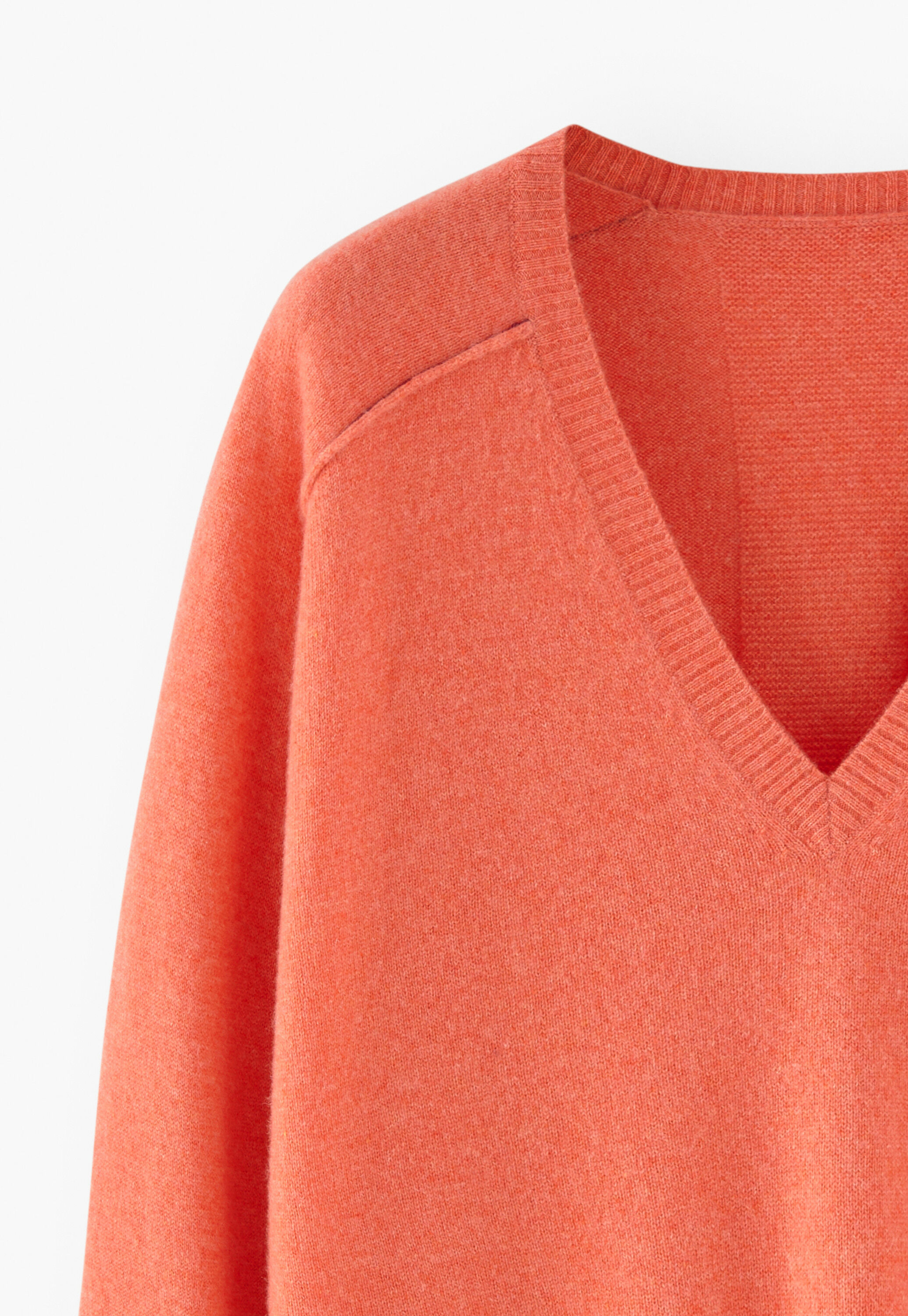 Pullover mit V-Ausschnitt