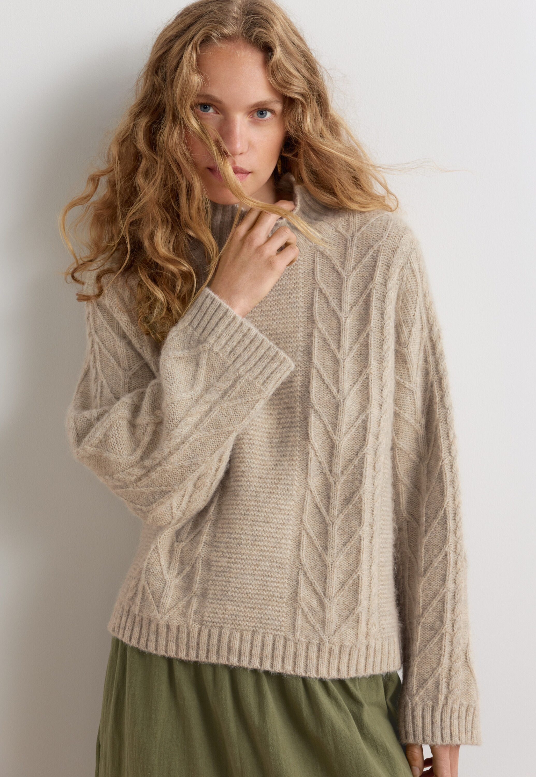 Spitzenmuster-Pullover
