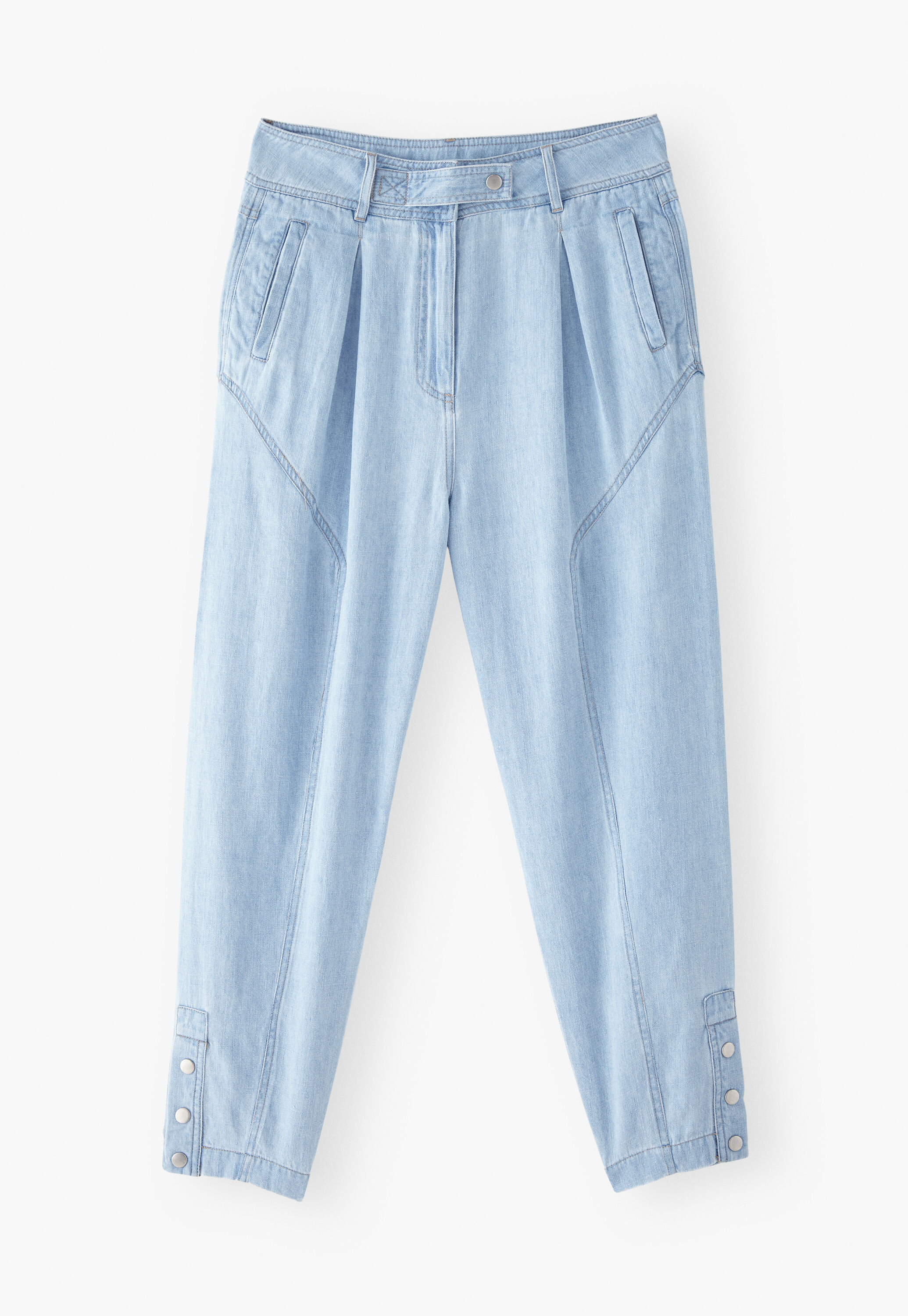 Schmal zulaufende Hose