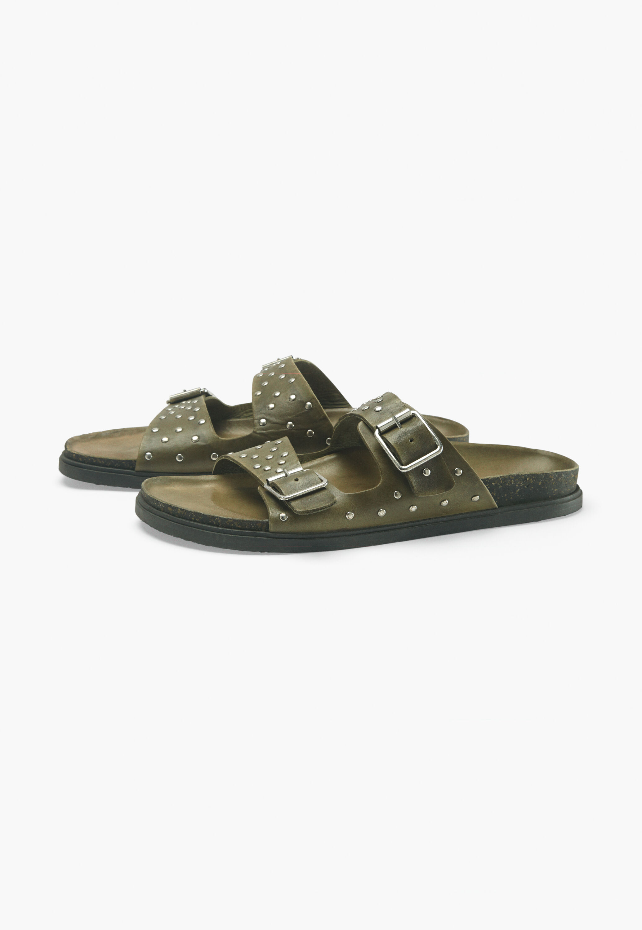 Nietensandalen