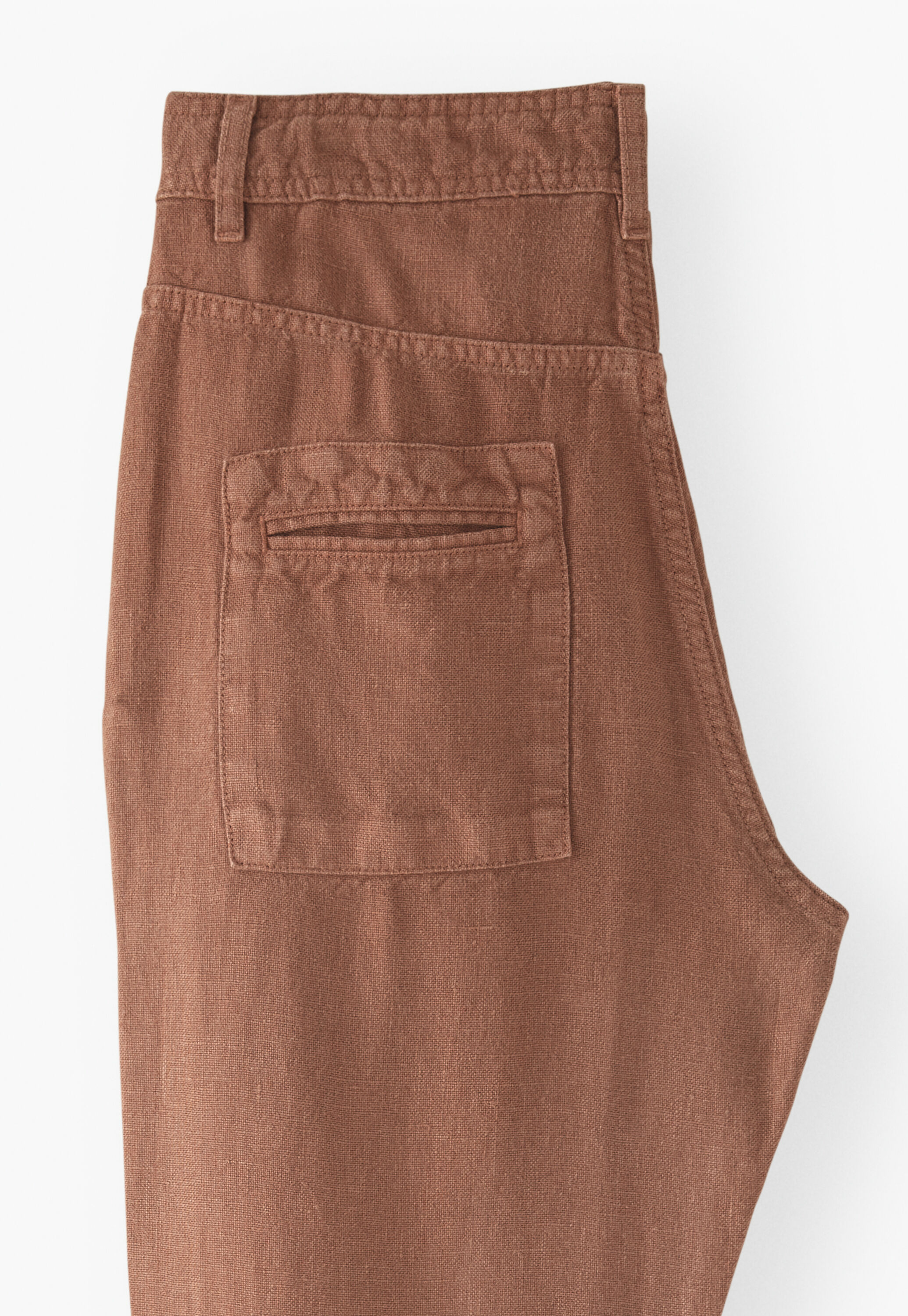 Schmal zulaufende Hose