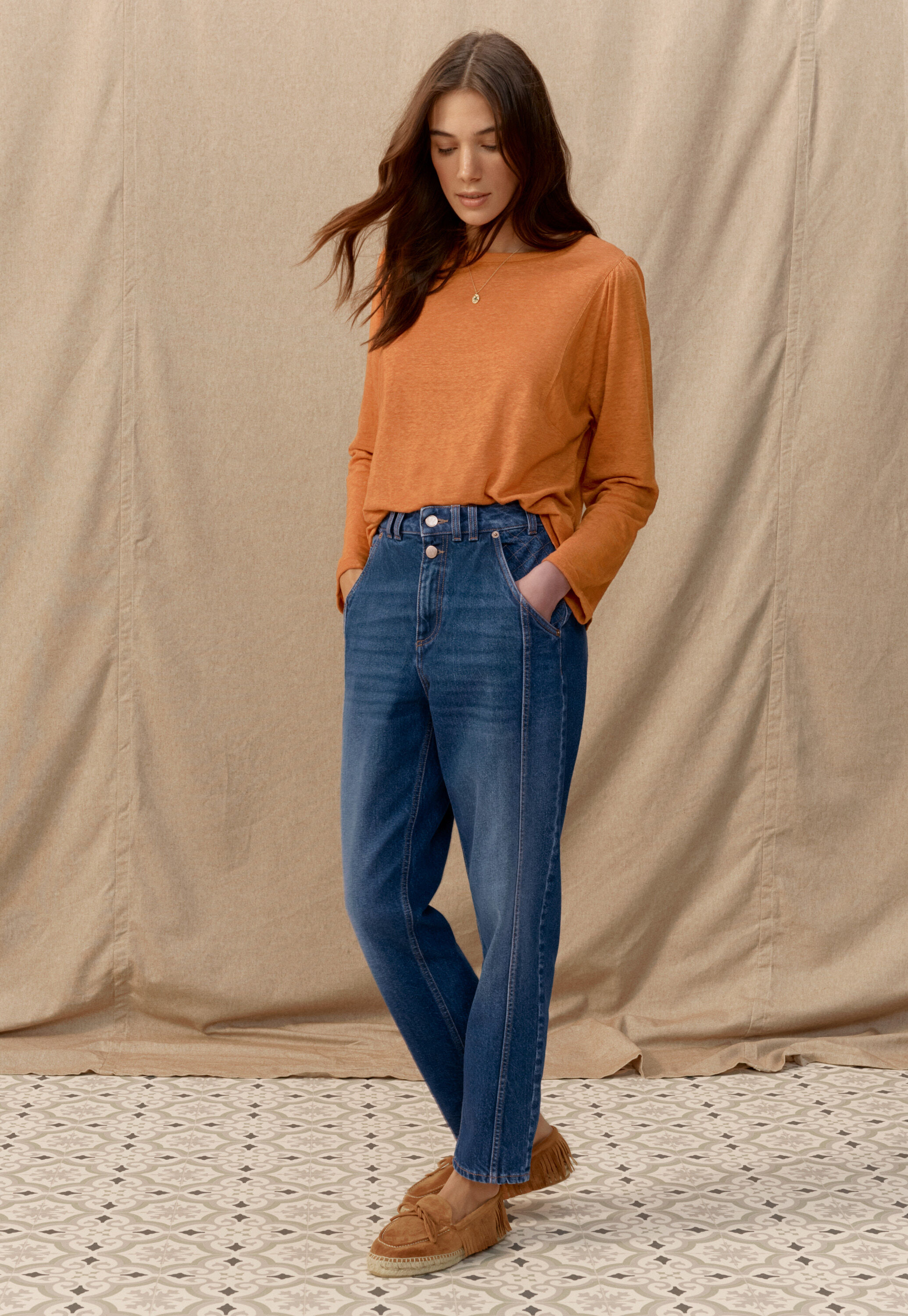 Schmal zulaufende Jeans