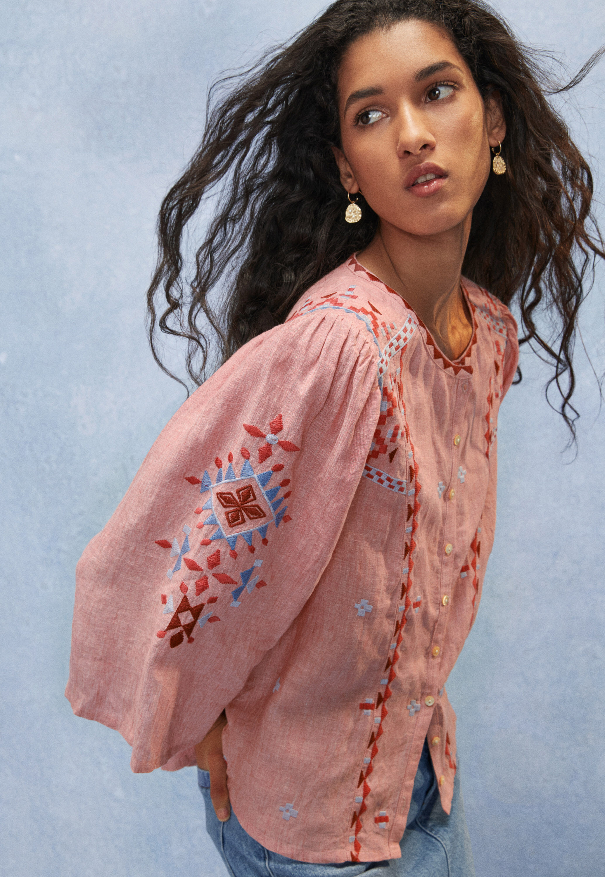 Bestickte Bluse