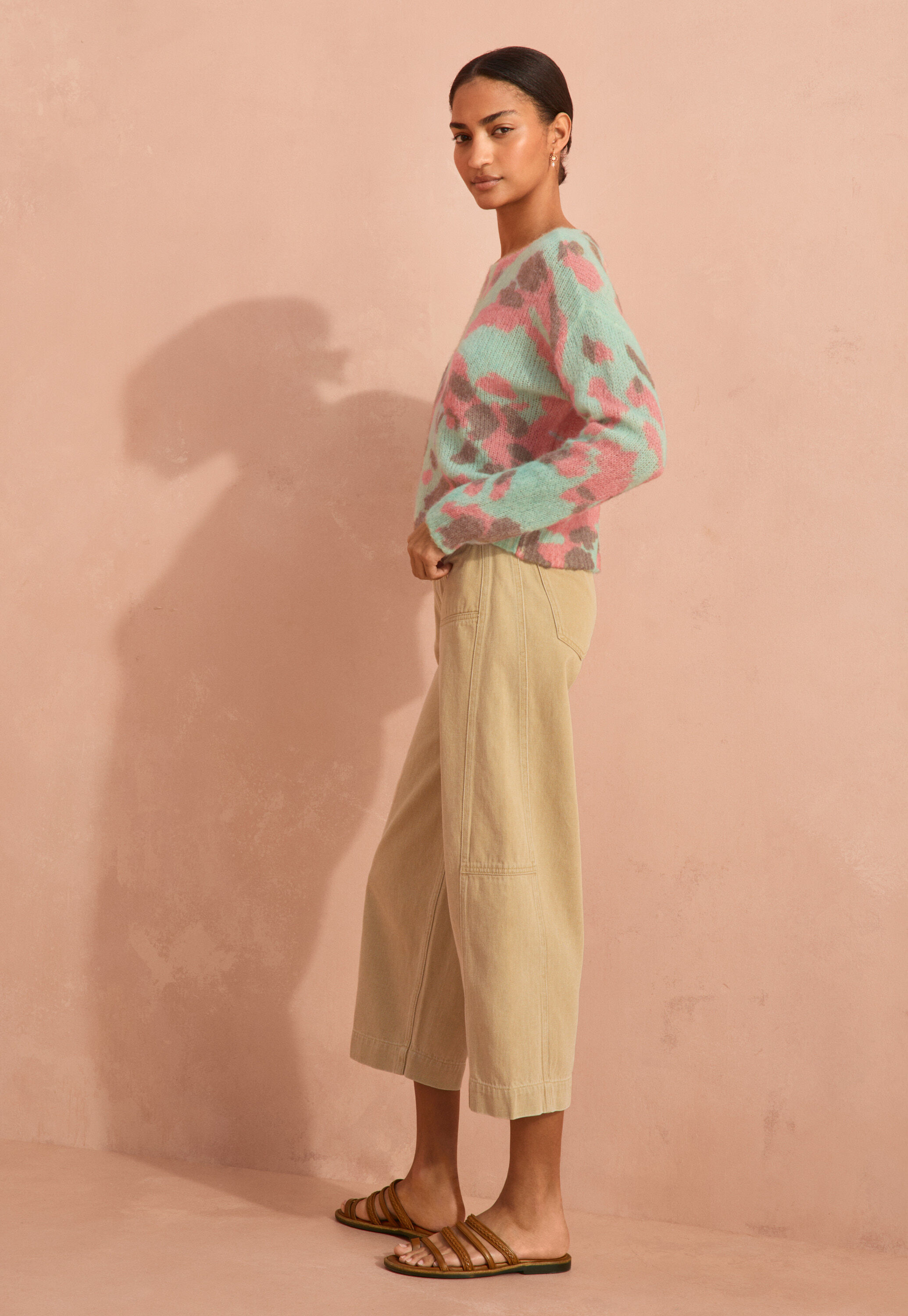 K&uuml;rzere, farbige Jeans