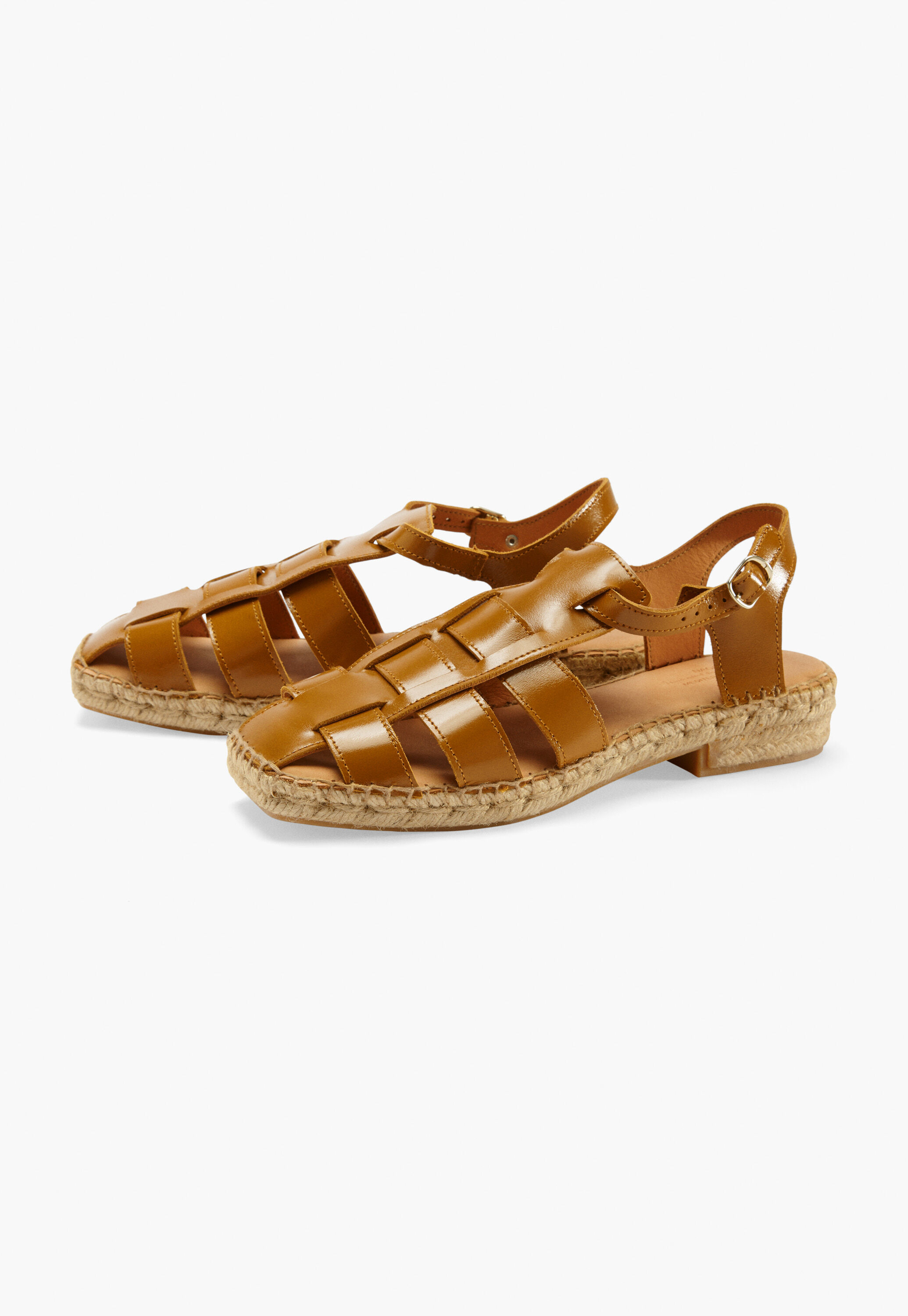Sandalen mit quadratischer Zehenpartie