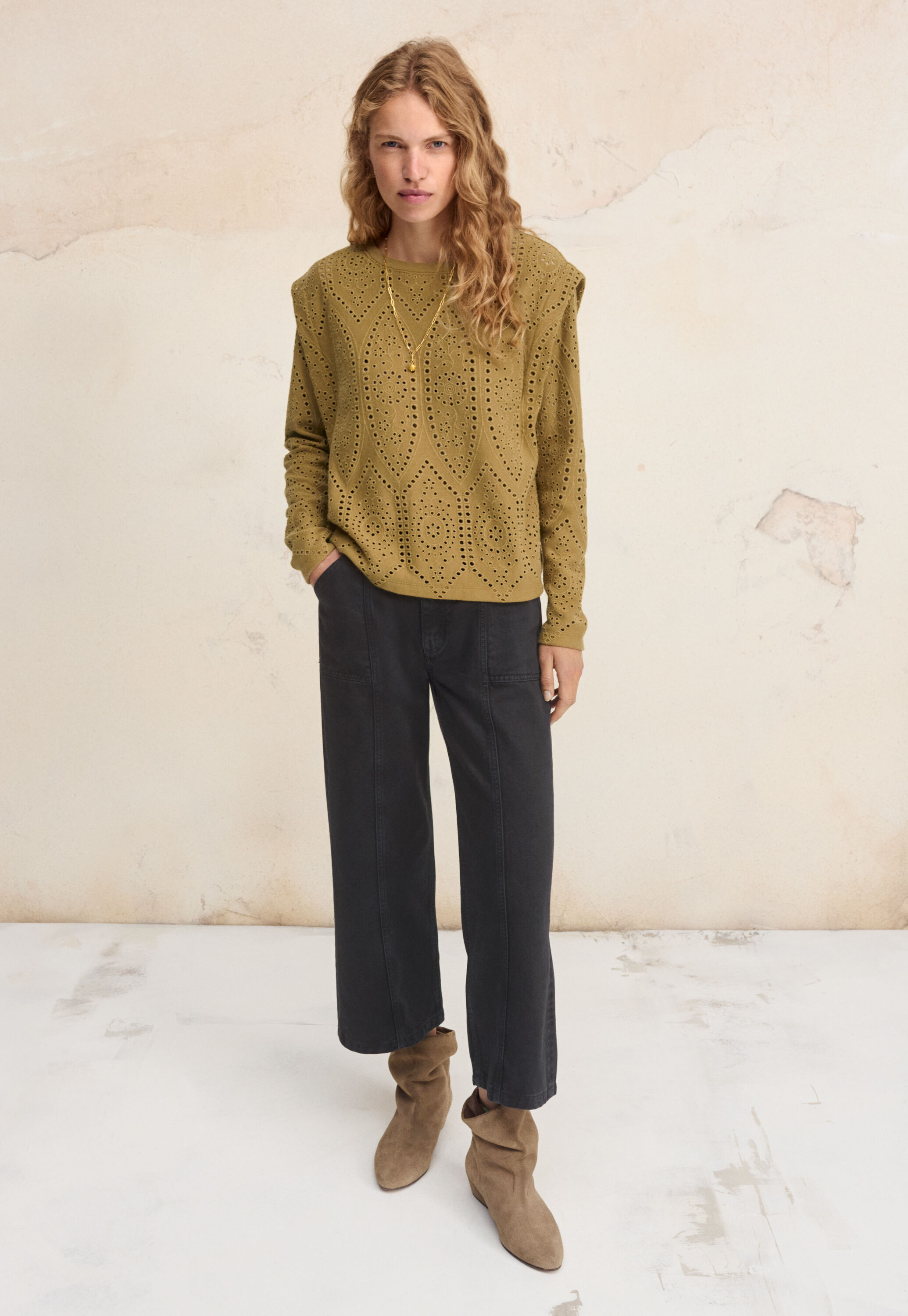 Broderie-Top