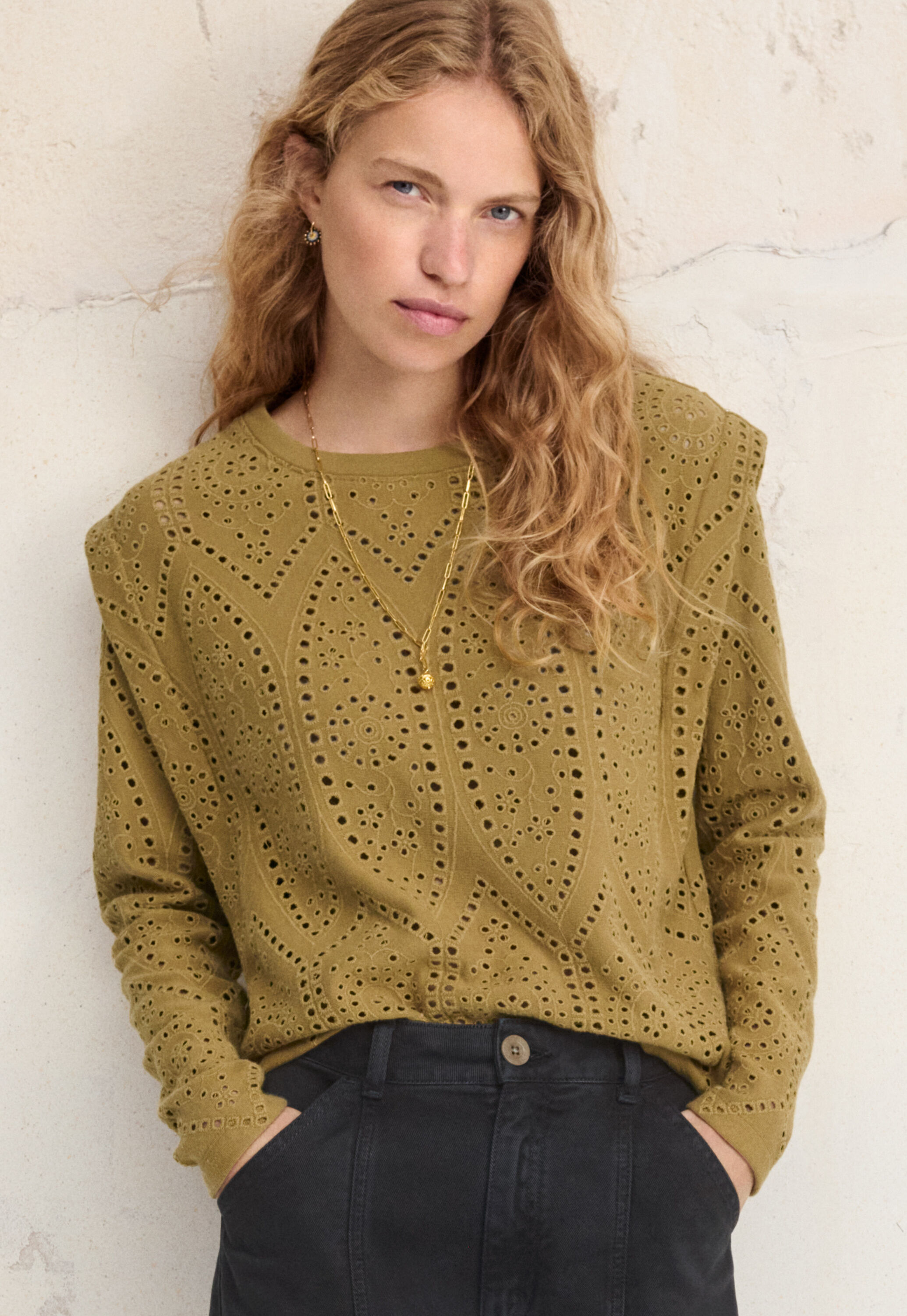 Broderie-Top