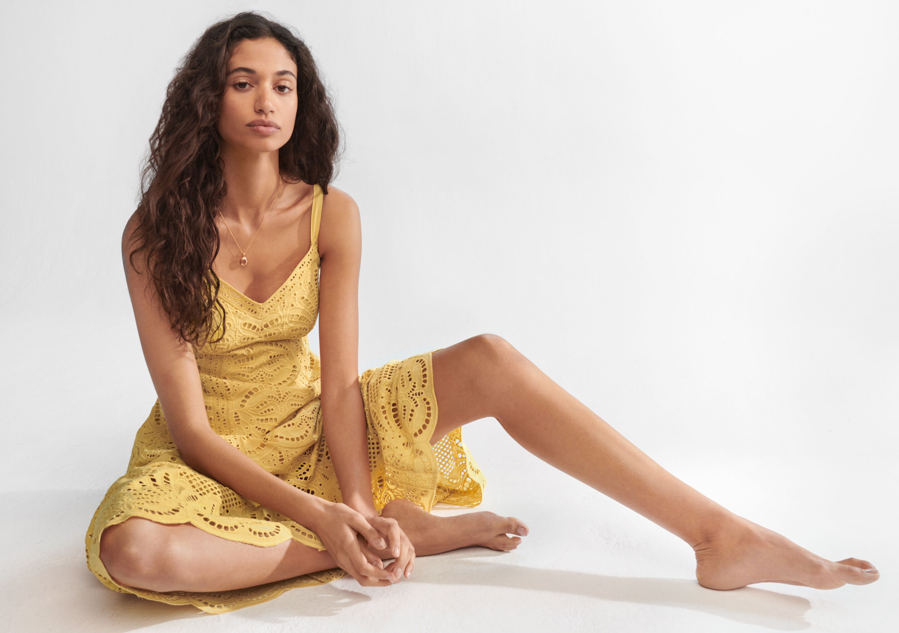 Broderie-Anglaise-Kleid