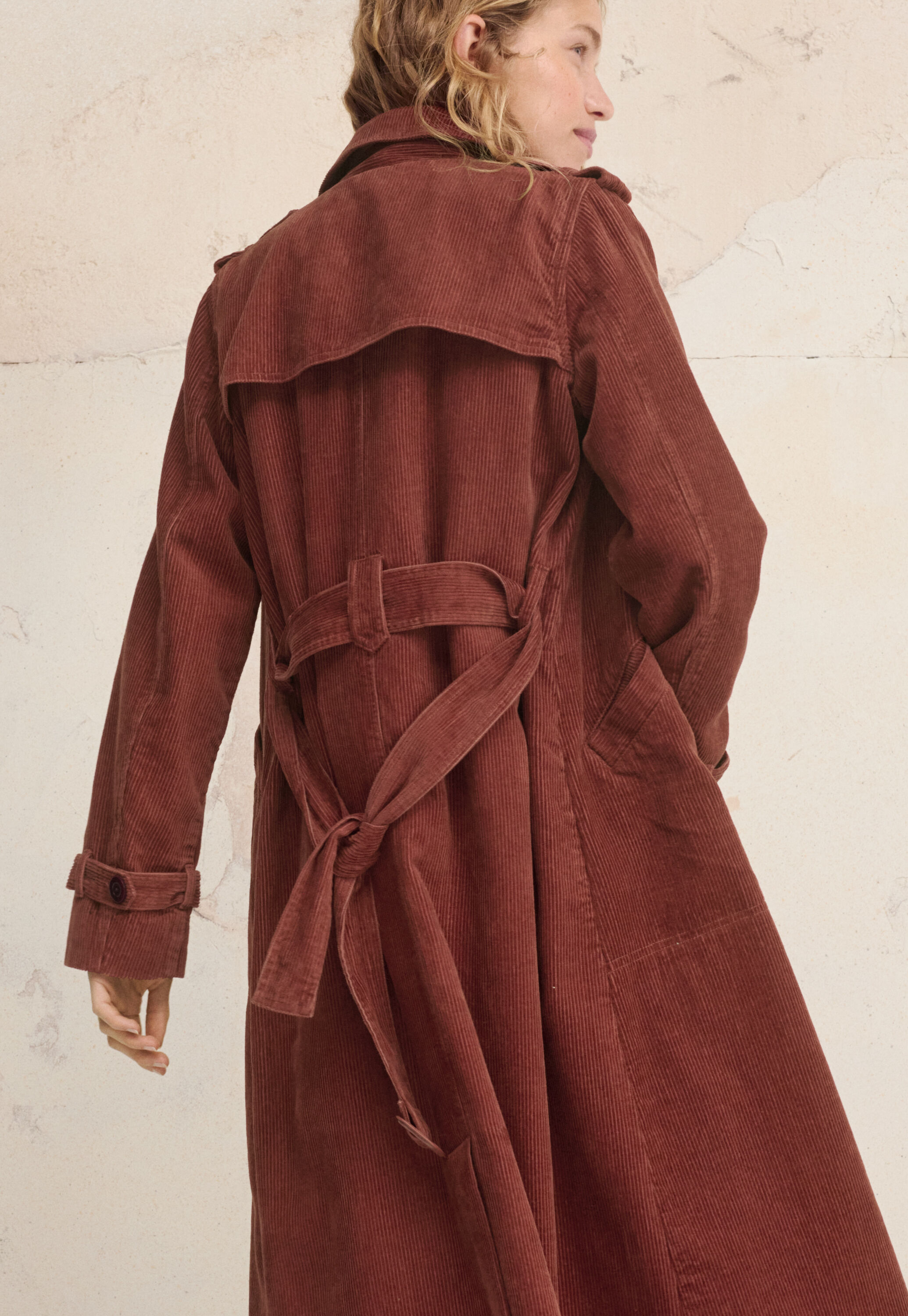 Trenchcoat aus Cord