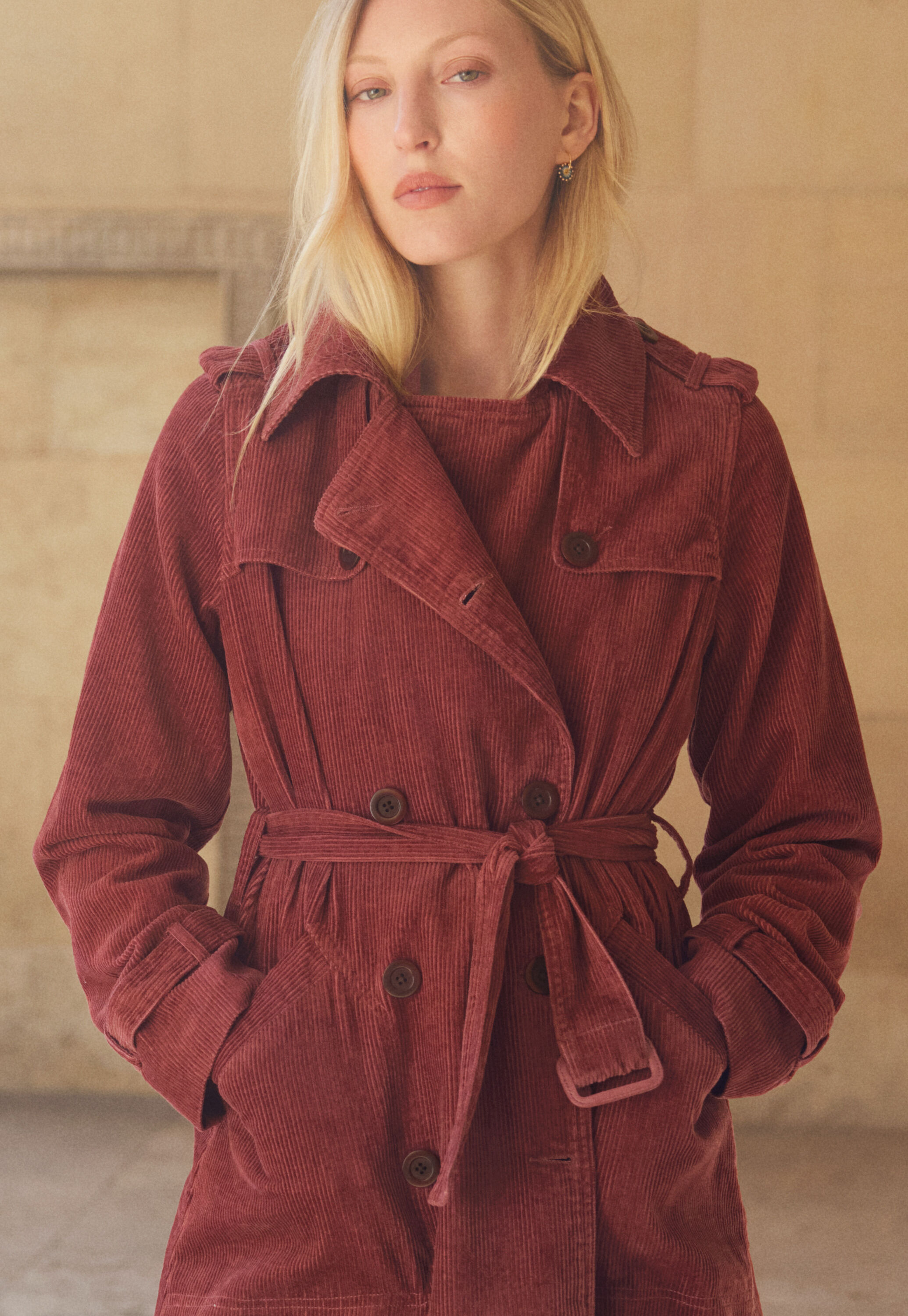 Trenchcoat aus Cord