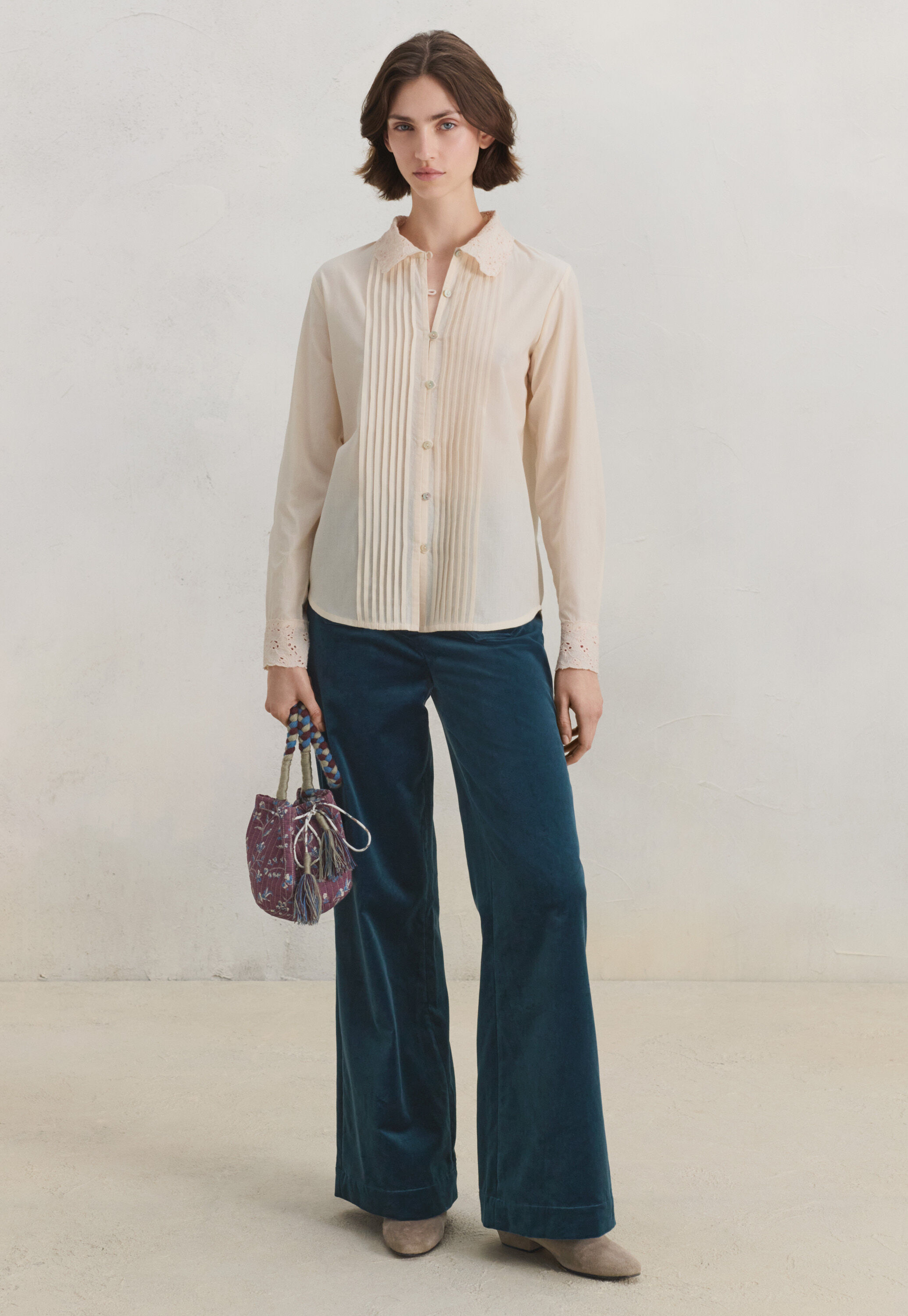 Bluse mit Biesen
