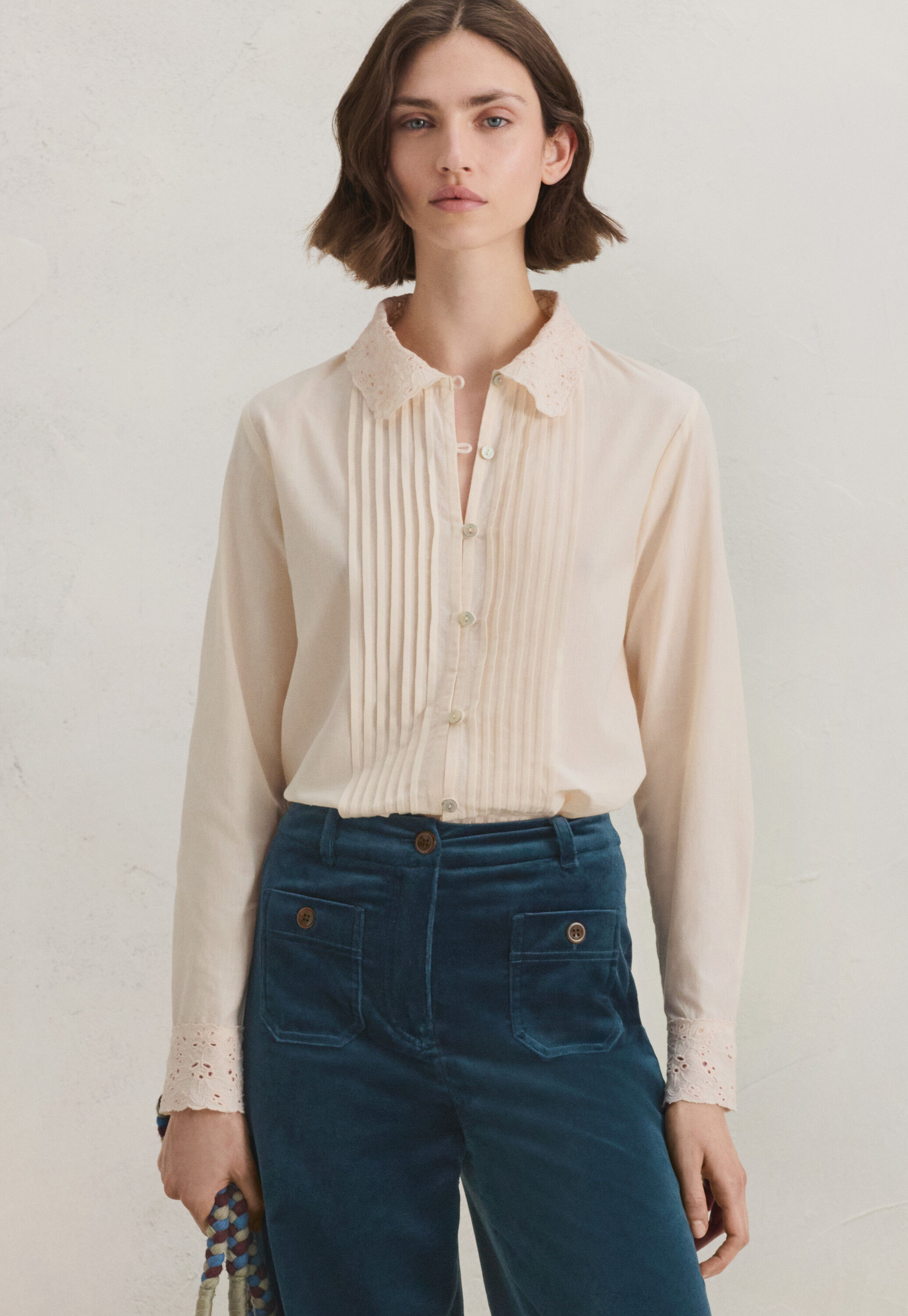 Bluse mit Biesen