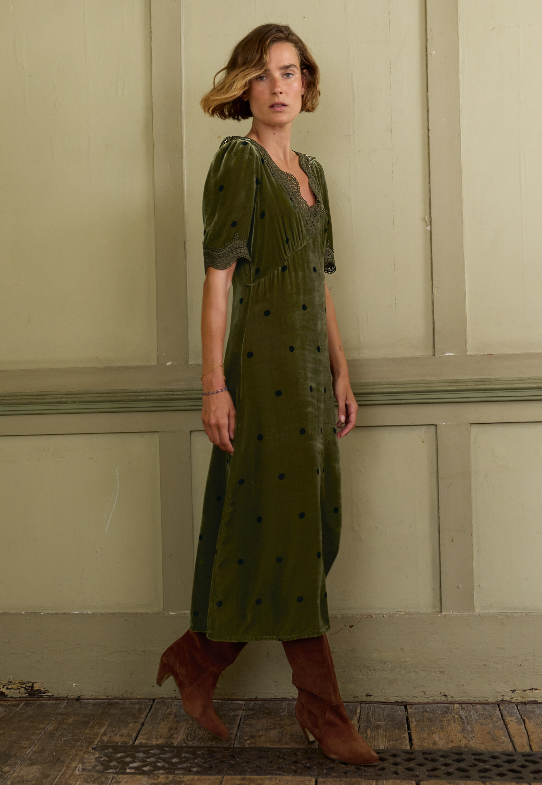 Samtkleid, Moos, large