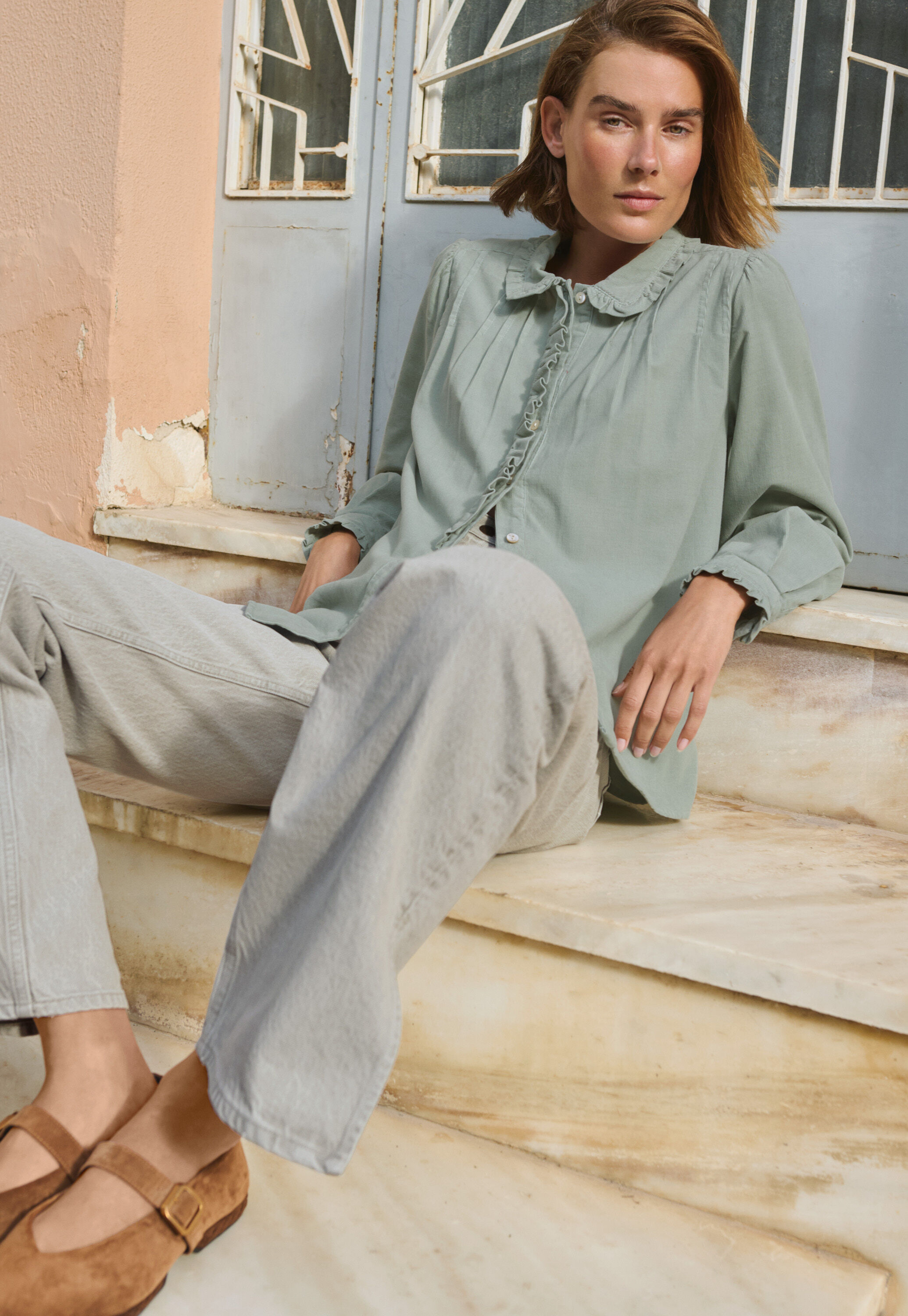 Faltenbluse aus Cord