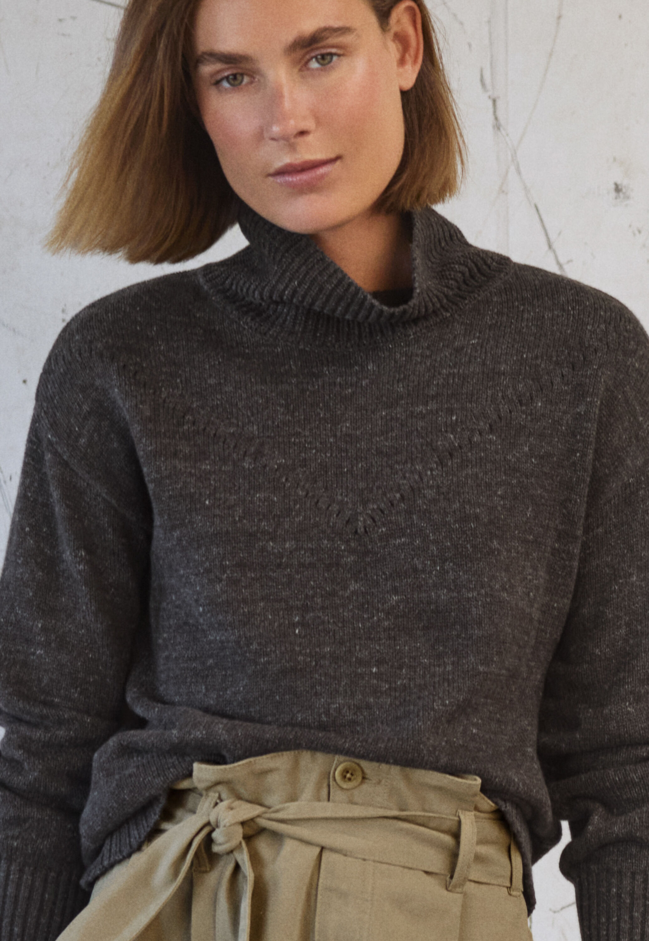 Pullover mit hohem Kragen