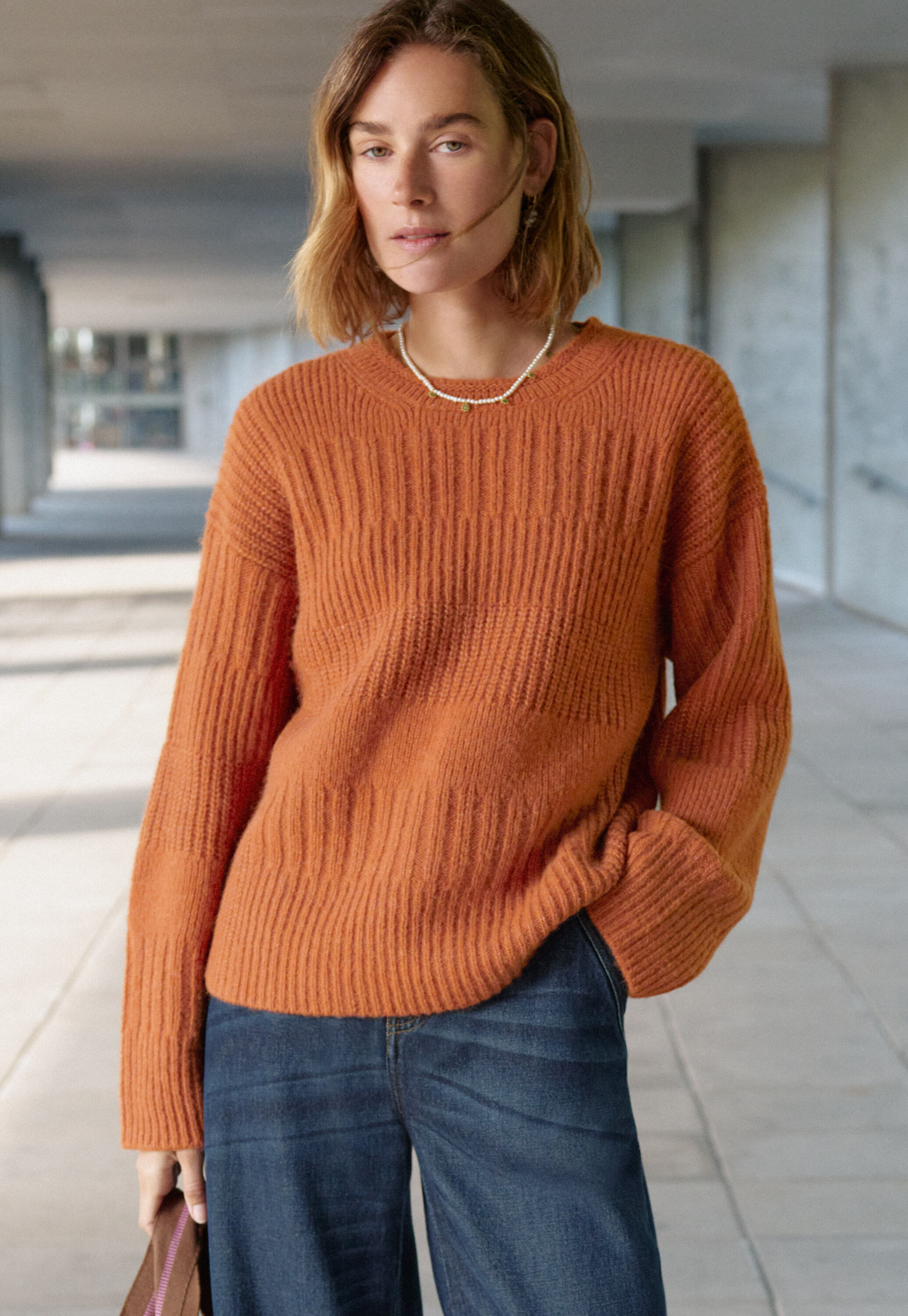 Spitzenmuster-Pullover