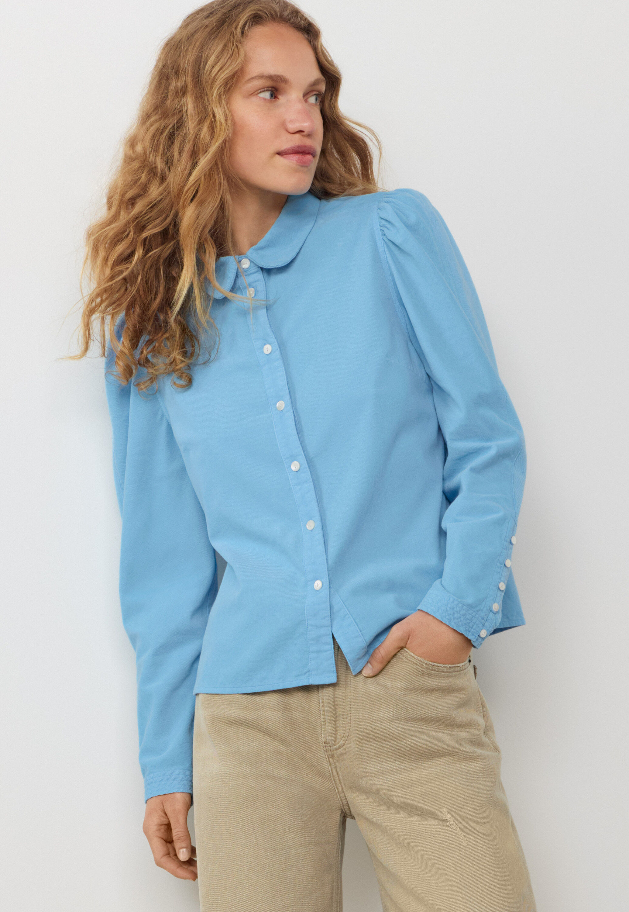 Bluse mit Biesen