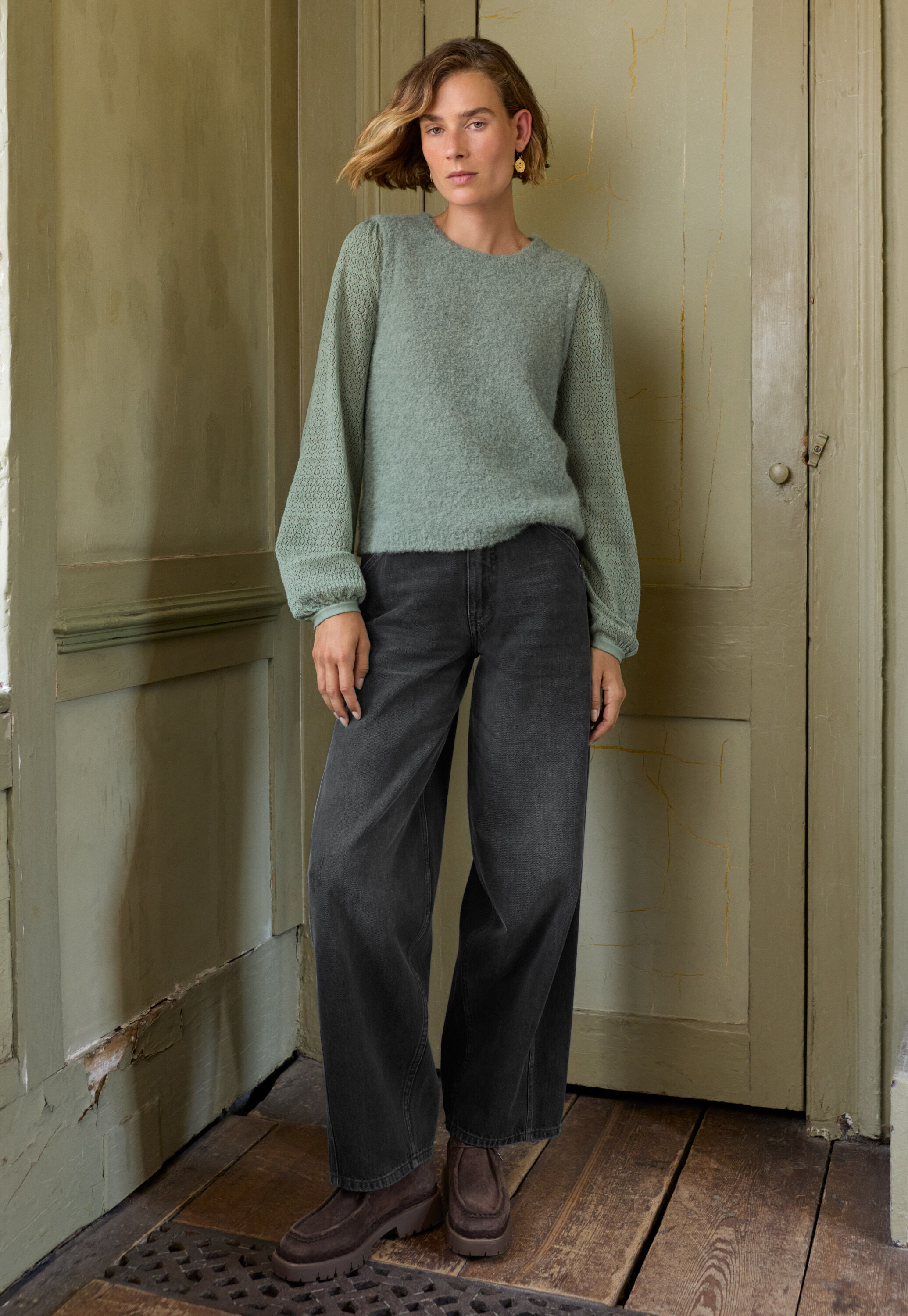 Jeans mit Nahtdetails