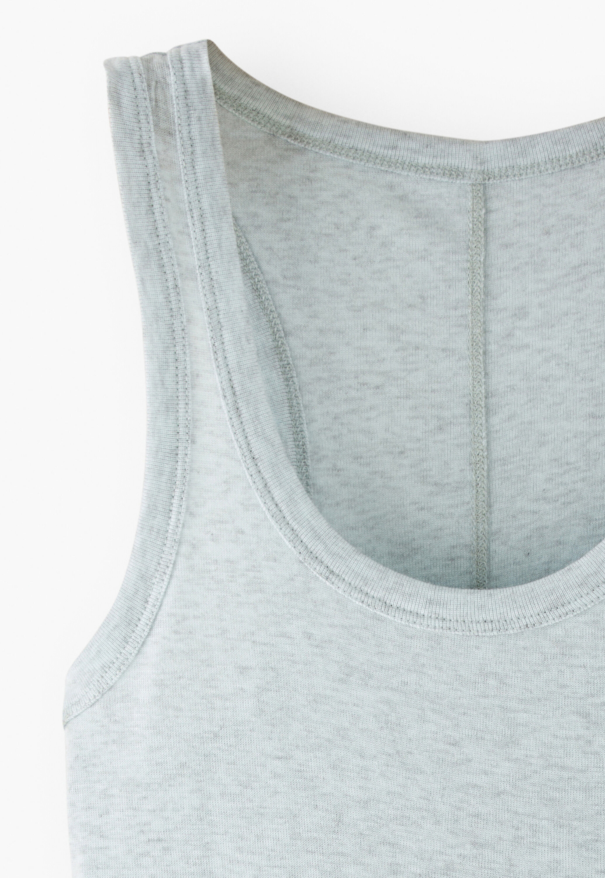 Tr&auml;ger-Top mit U-Ausschnitt