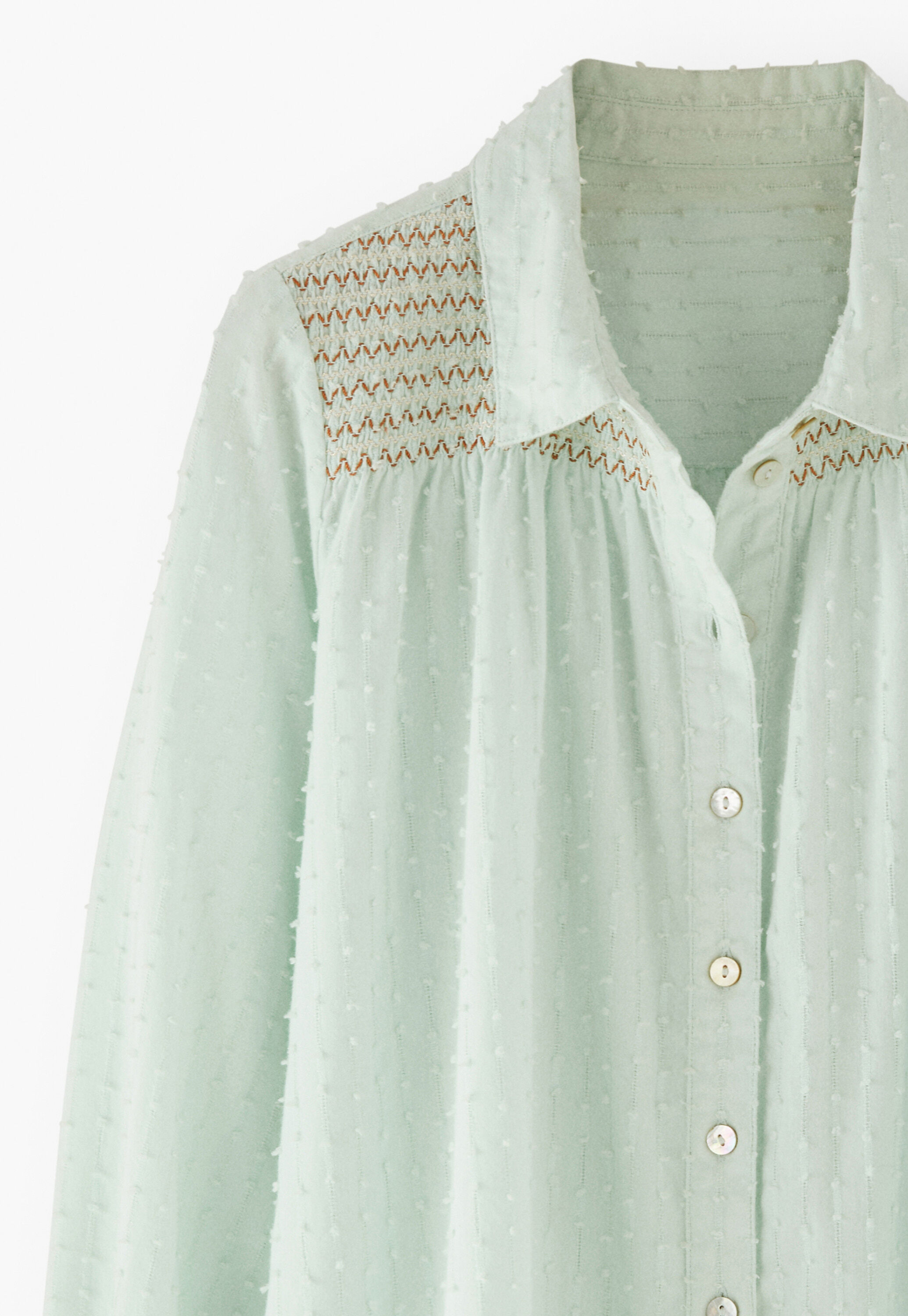 Bluse mit Kr&auml;uselungen