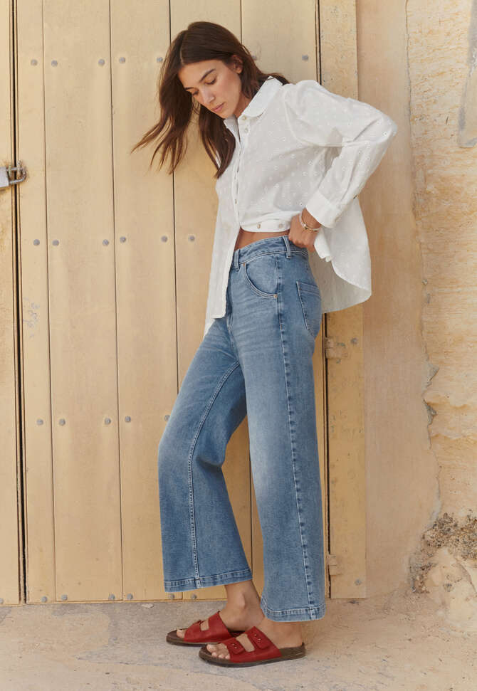 Schlagjeans in k&uuml;rzerer L&auml;nge, Helle Waschung, completeTheLook