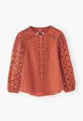 Bluse mit Lochstickerei und Cutwork, Zinnoberrot, webstill