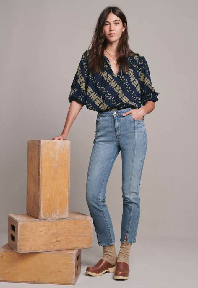 Gerade Jeans in gek&uuml;rzter L&auml;nge, Authentische Waschung, completeTheLook