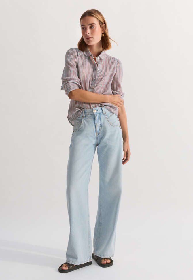 Gestreifte Crinkle-Bluse, Himmelblau/Rot, completeTheLook