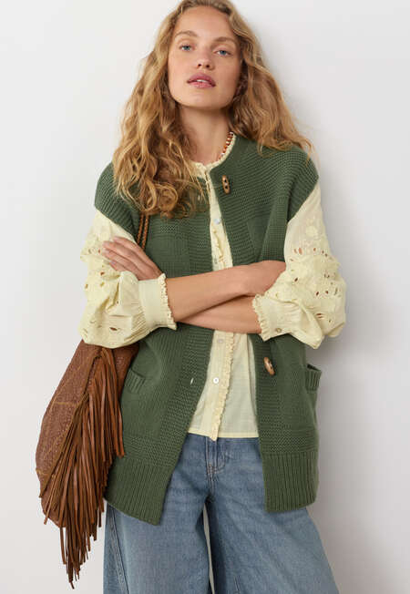 Bluse mit Spitze und Biesen, Buttercreme, completeTheLook