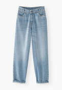 Mom Jeans, Mittlere Waschung, webstill