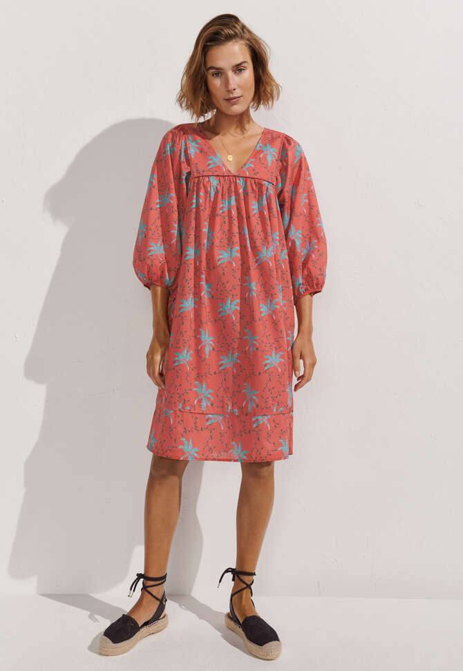 Bedrucktes Kleid mit V-Ausschnitt, Zartes Rot, completeTheLook